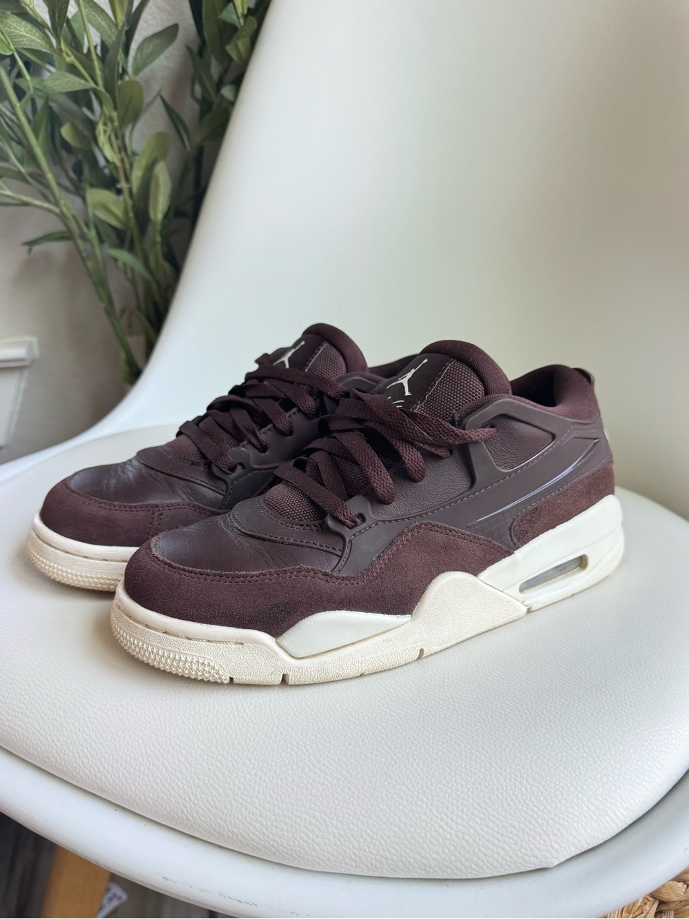 Air Jordan 4 RM Earth Women’s Size 7 Brown Sail FQ7940-201 Suede Sneakers